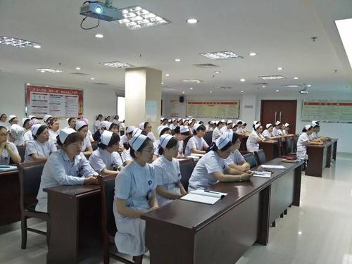亭湖区人民医院开展"标准,安全,关爱由您践行"主题活动